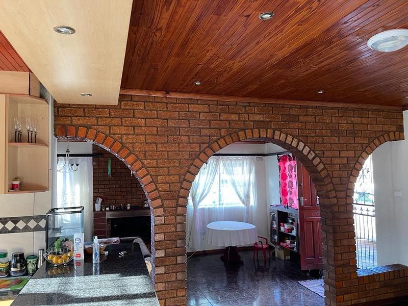 3 Bedroom Property for Sale in Saxonsea Western Cape